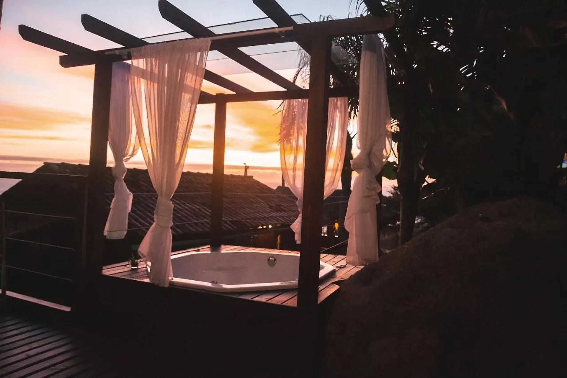 Dia dos Namorados: Vista Mar e Hidro